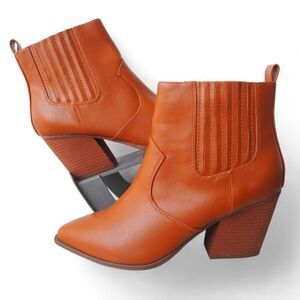 The Drop Sia Pointed Toe Western Vegan Ankle‎ Boots Cognac Brown Women's 9.5